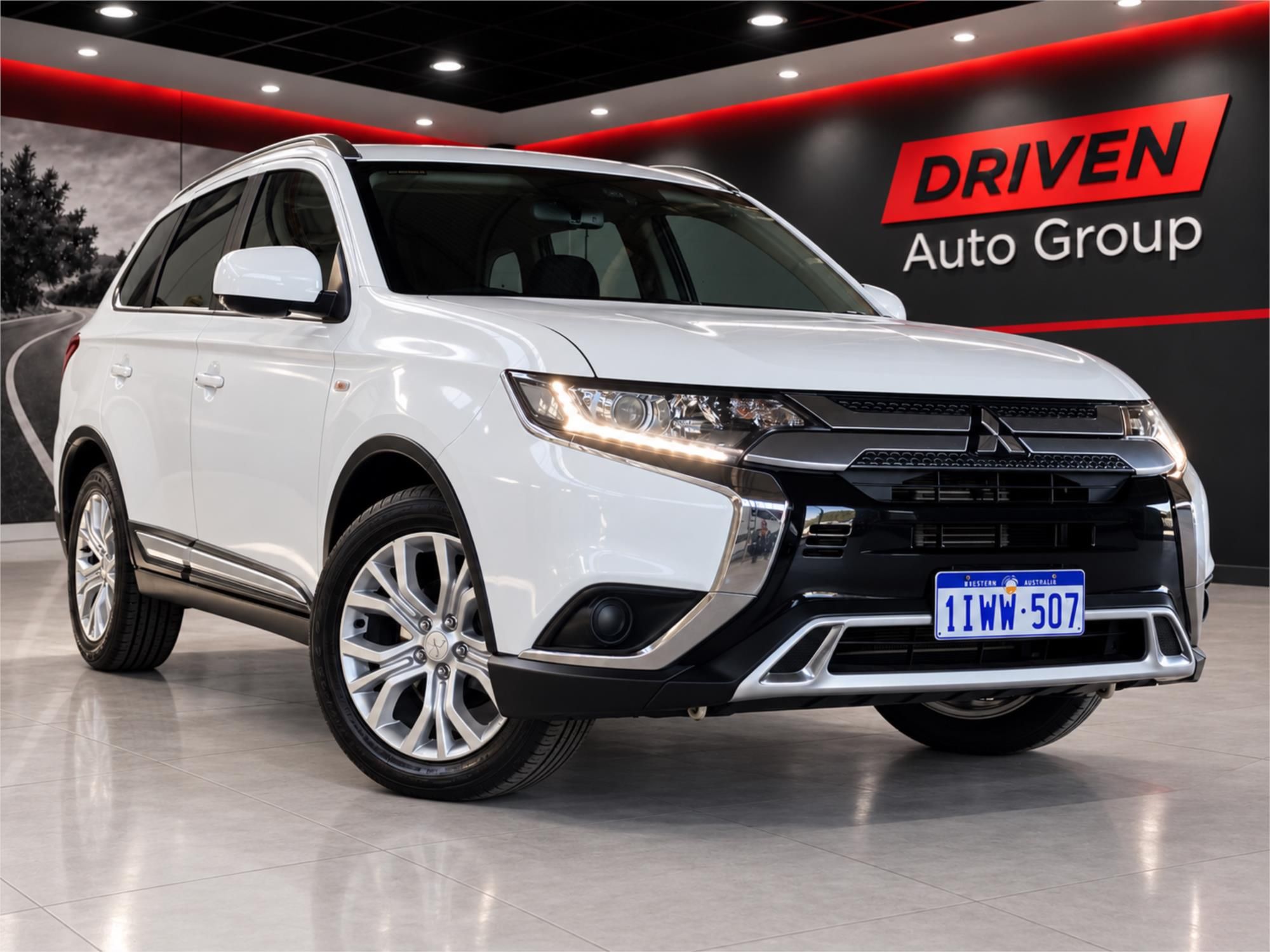 2019 MITSUBISHI OUTLANDER