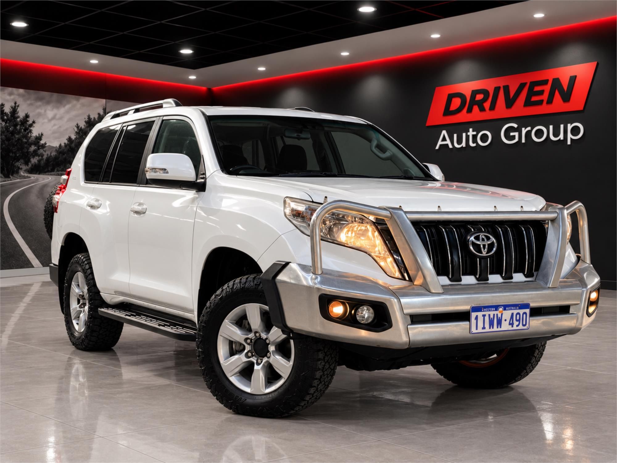 2016 TOYOTA LANDCRUISER