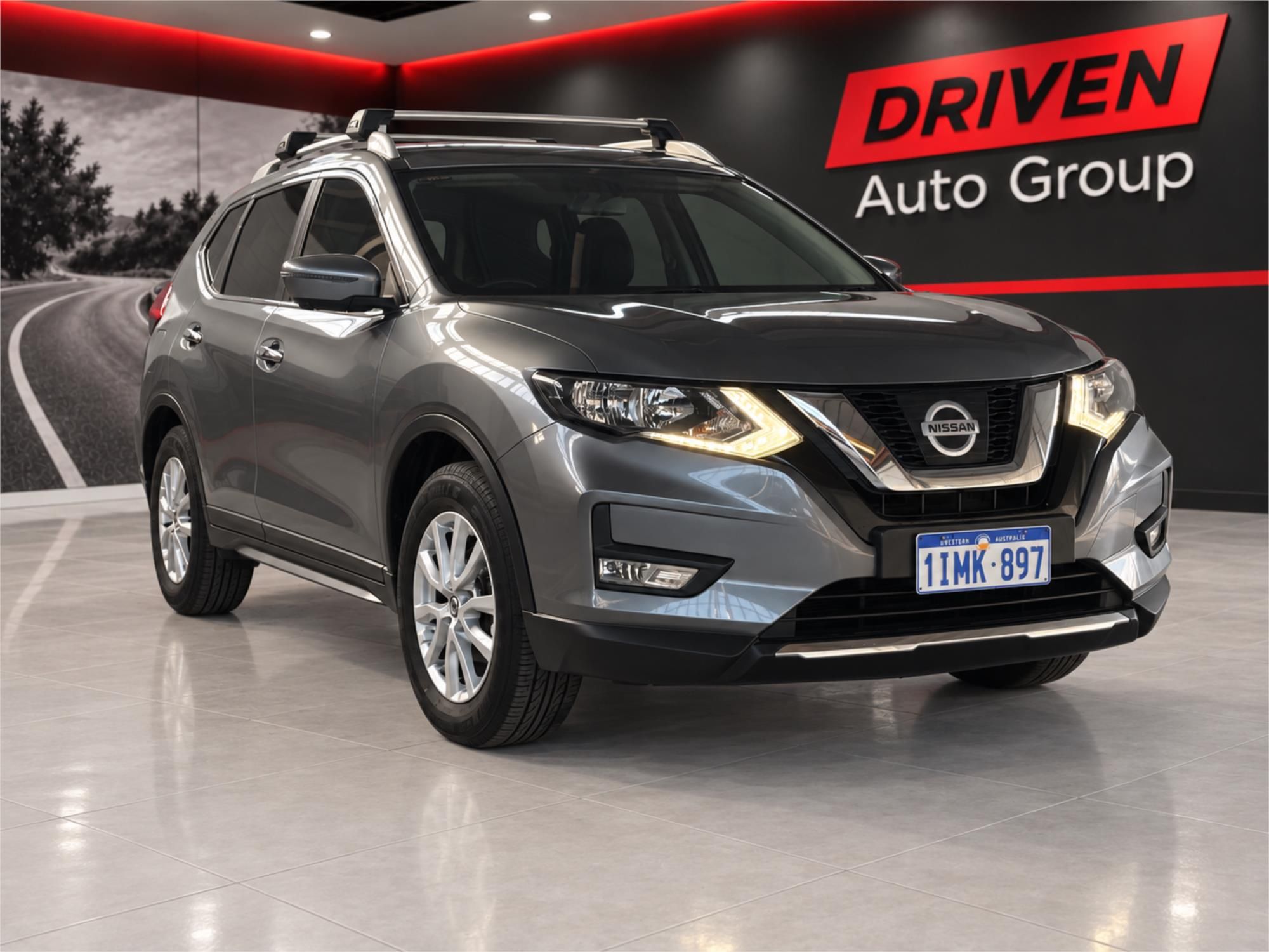 2018 NISSAN X-TRAIL