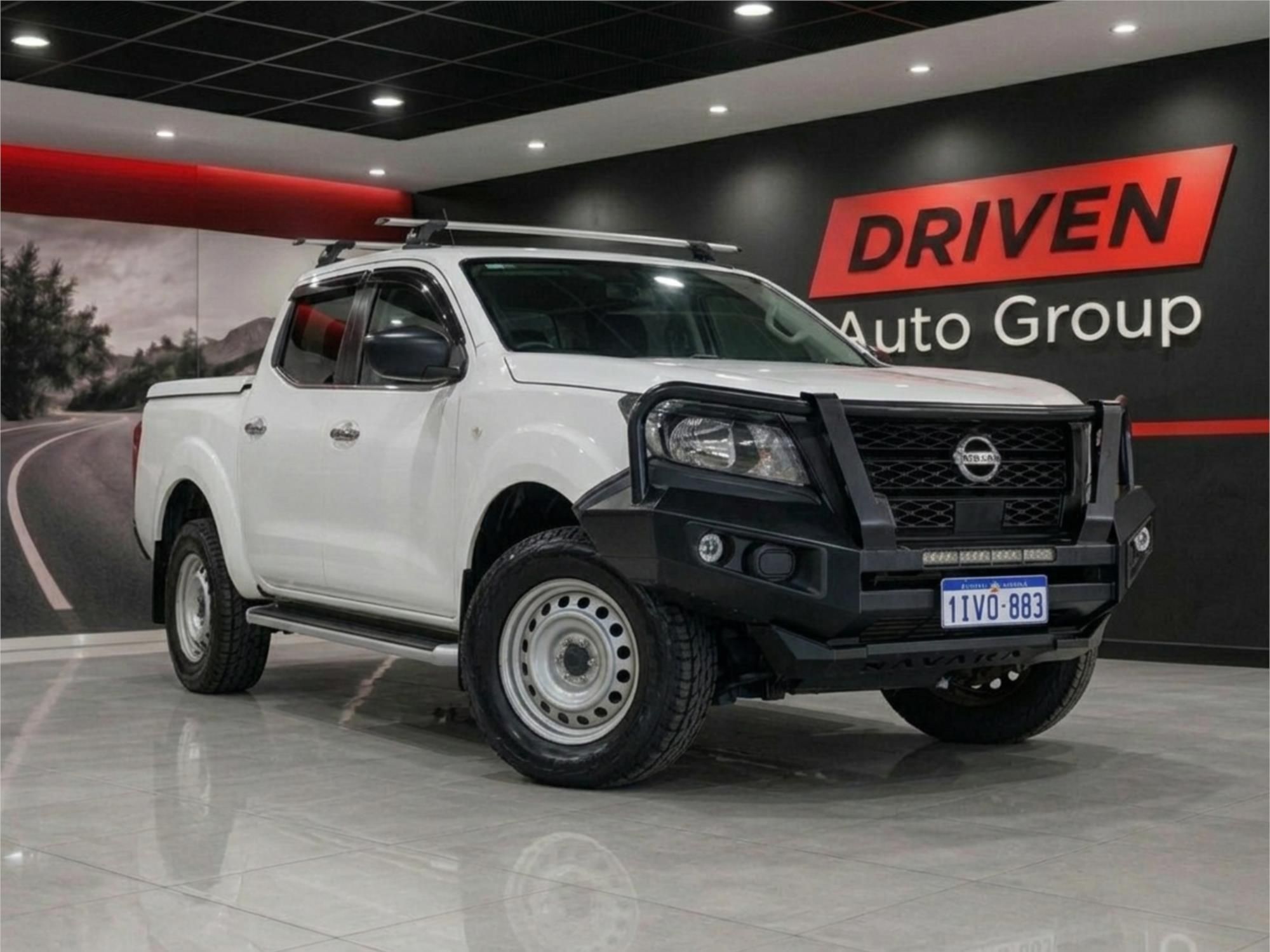 2022 NISSAN NAVARA
