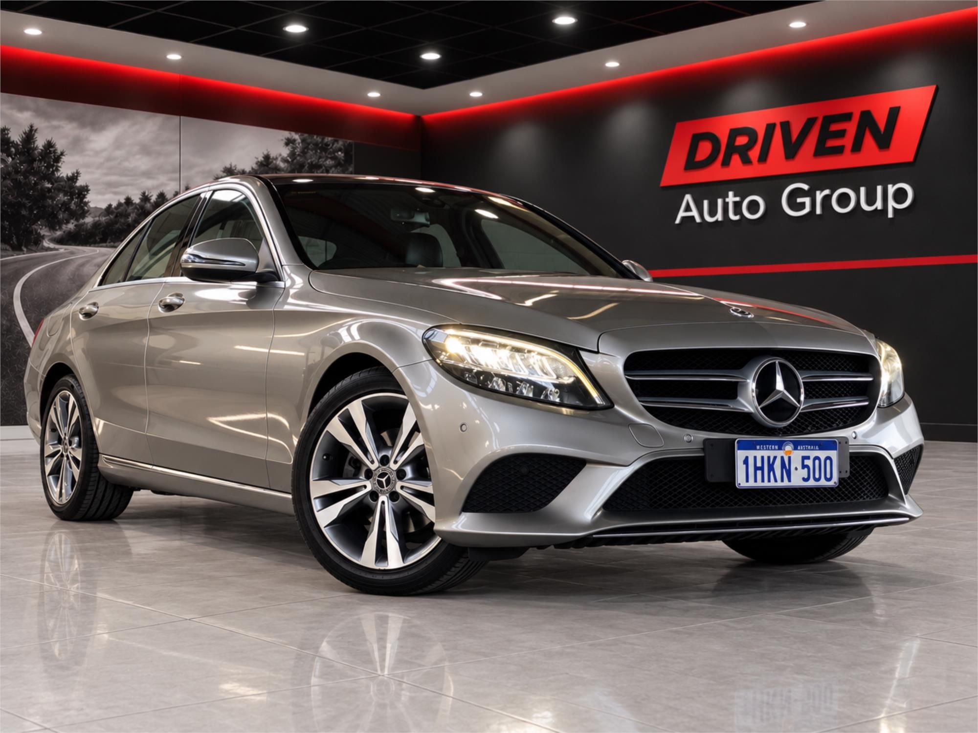 2019 MERCEDES-BENZ C200